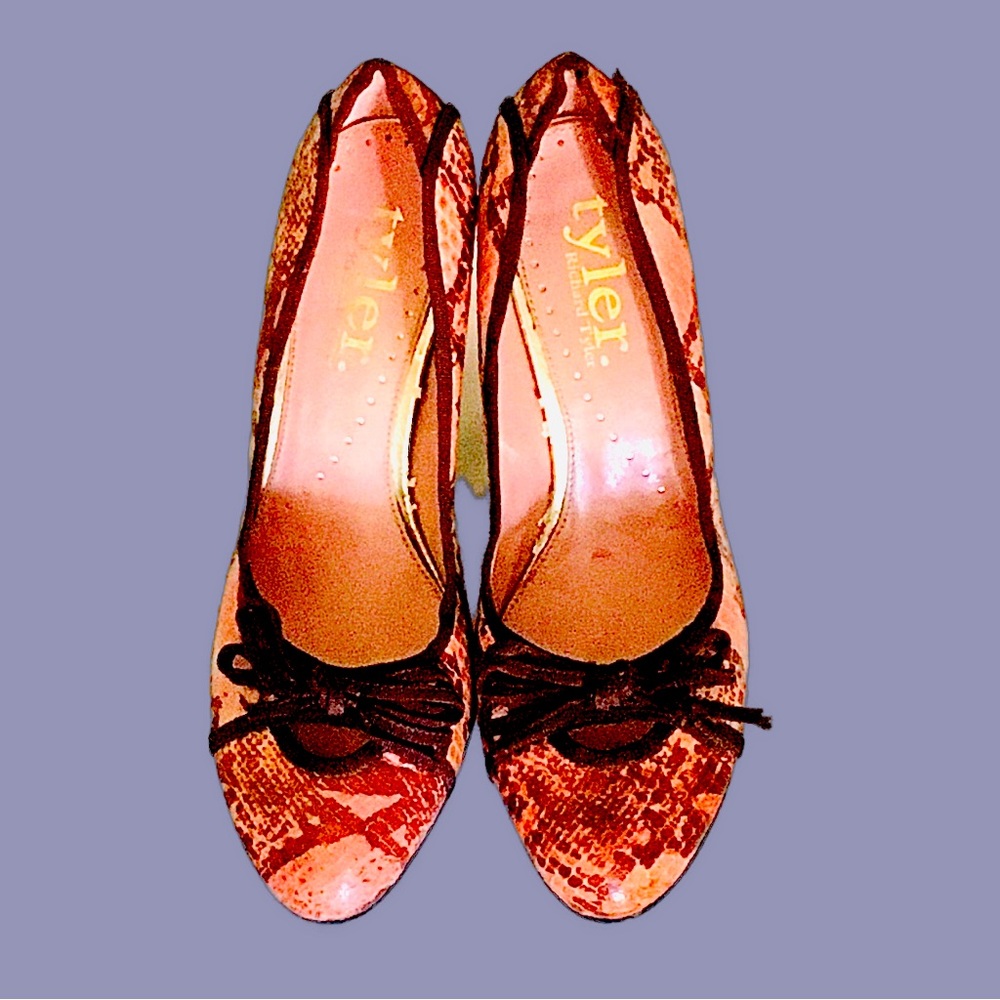 Richard Tyler Heels